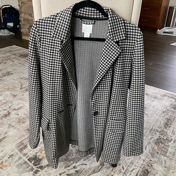 H&M Jackets & Blazers - H&M Houndstooth blazer